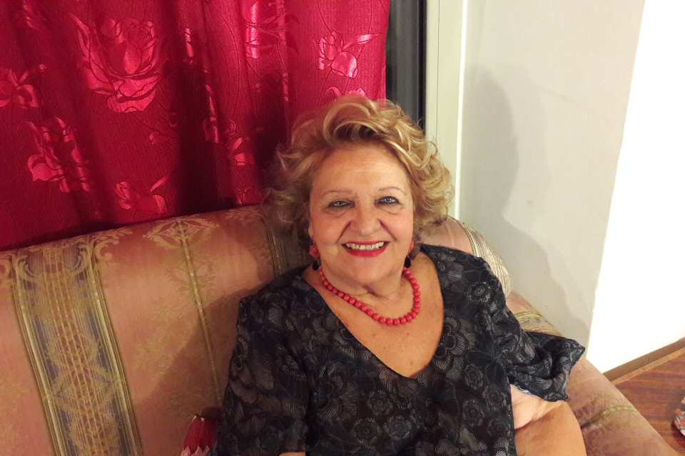 Intervista a Elisa Barone la scrittrice con il cuore al di la di ogni male