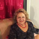 Intervista a Elisa Barone la scrittrice con il cuore al di la di ogni male