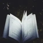 La Bibliomanzia: il futuro attraverso i libri