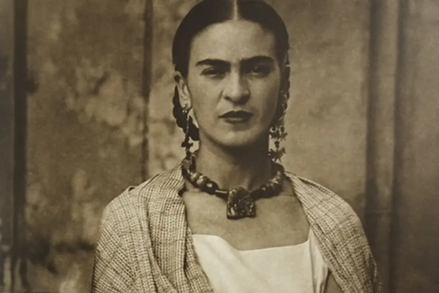 Donne che hanno fatto la storia: da Frida Kahlo ad Alda Merini