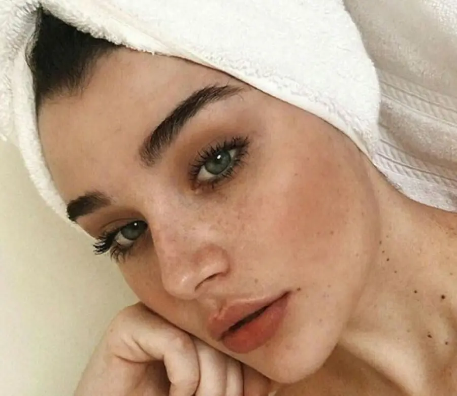 Crema alla bava di lumaca: l'elisir per una pelle perfetta