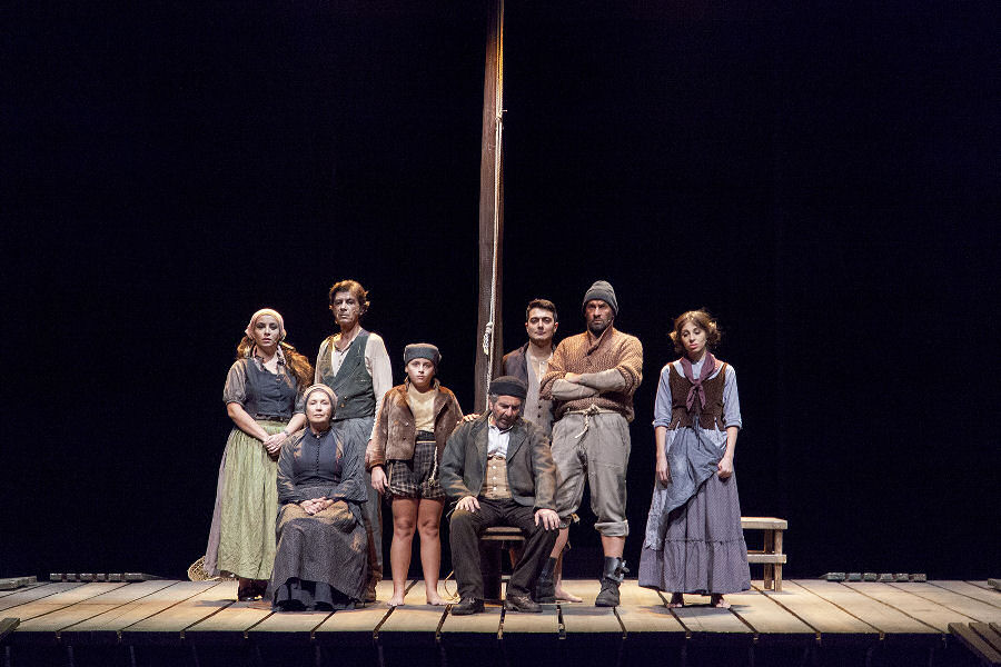 Cari professori, portate i ragazzi a teatro