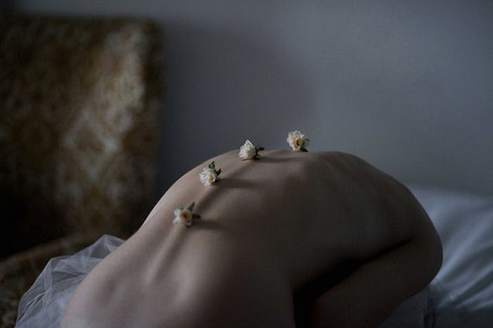 Agostino di Alberto Moravia: leggerlo vi farà sentire la bruciante scoperta dell'eros