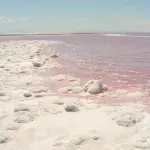 Hillier Lake: il mistero del lago rosa