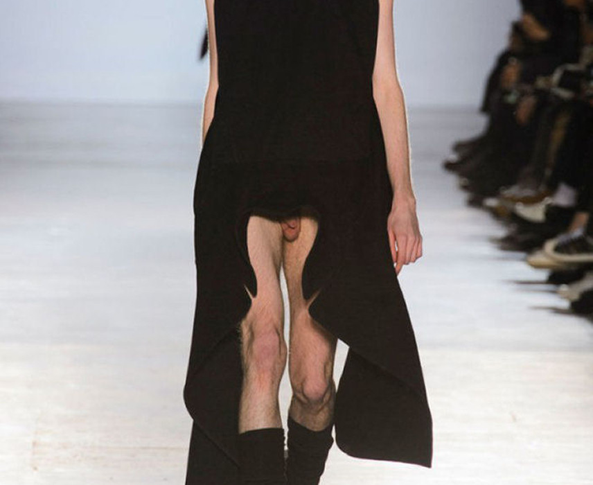 Rick Owens Parigi AW 2015 mostra il pene. Vive le nuditè.