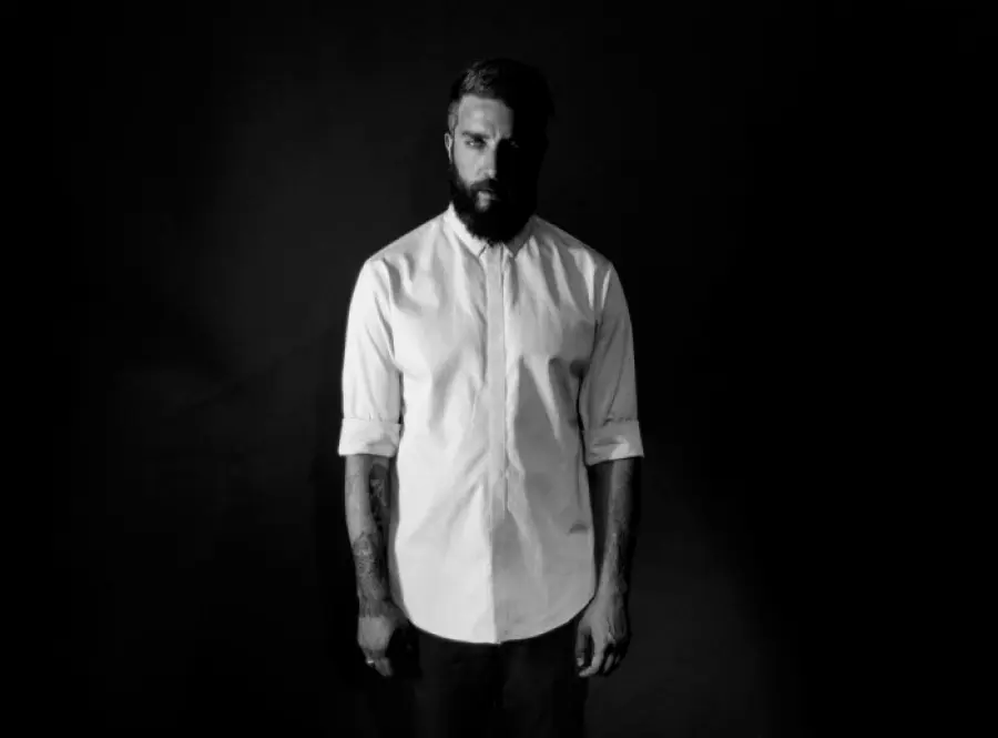 Nebula il nuovo ep di Rhò: tra suoni elettronici e sensazioni