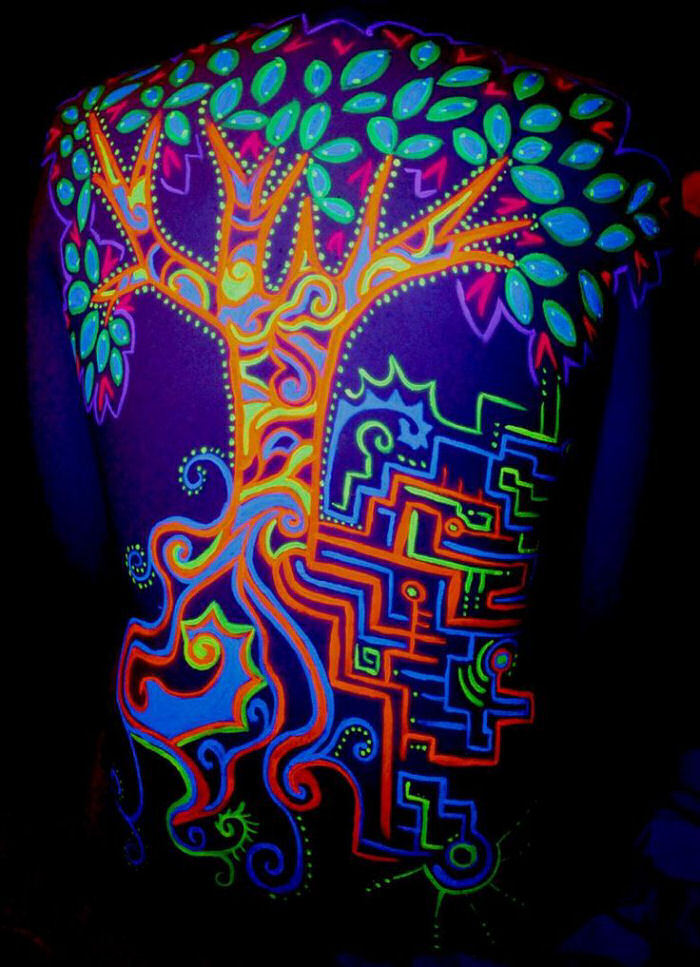 tatuaggi fluorescenti uv